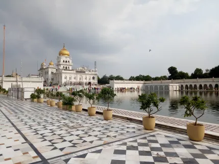 Gurudwara Bangla Sahib Ji — view 2