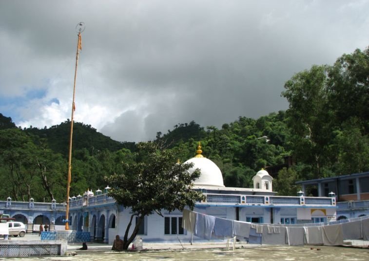 ਗੁਰਦੁਆਰਾ ਰਵਾਲਸਰ ਸਾਹਿਬ ਜੀ - ਮੰਡੀ — ਦ੍ਰਿਸ਼ 2