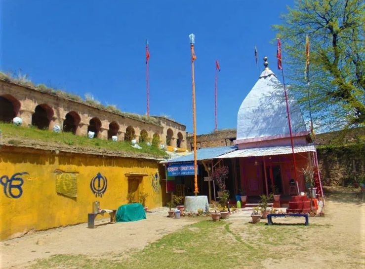 Gurudwara Guru Nanak Dev Ji - Hari Parbat - Srinagar — view 4