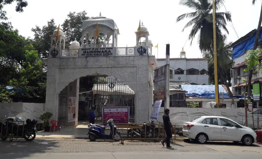 ਗੁਰਦੁਆਰਾ ਸ੍ਰੀ ਗੁਰੂ ਨਾਨਕ ਦਰਬਾਰ, ਅੰਧੇਰੀ — ਦ੍ਰਿਸ਼ 3