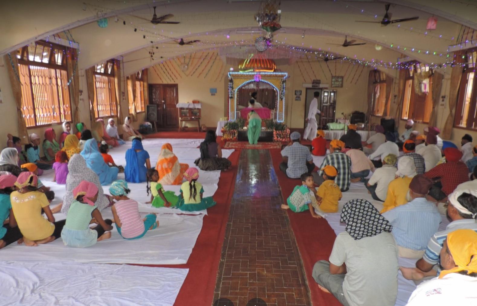 ਗੁਰਦੁਆਰਾ ਸਿੰਘ ਸਭਾ ਜੀ, ਮੋਰੇ — ਦ੍ਰਿਸ਼ 3