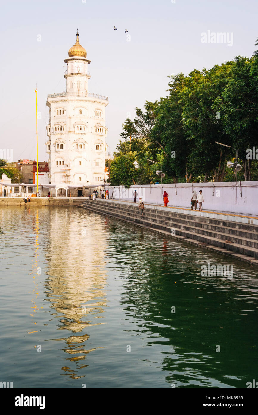 Gurudwara Baba Atal Sahib Ji — view 4