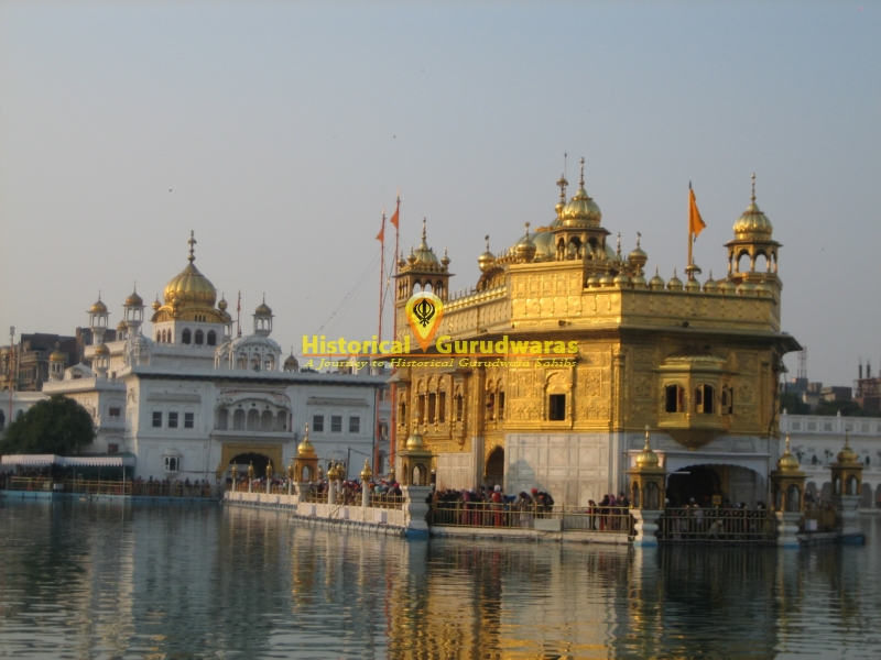गुरुद्वारा श्री हरमंदिर साहिब, अमृतसर — दृश्य 3