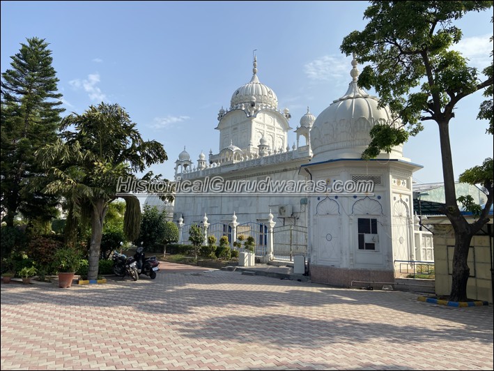 गुरुद्वारा श्री बावली साहिब, ज़ीरकपुर — दृश्य 3