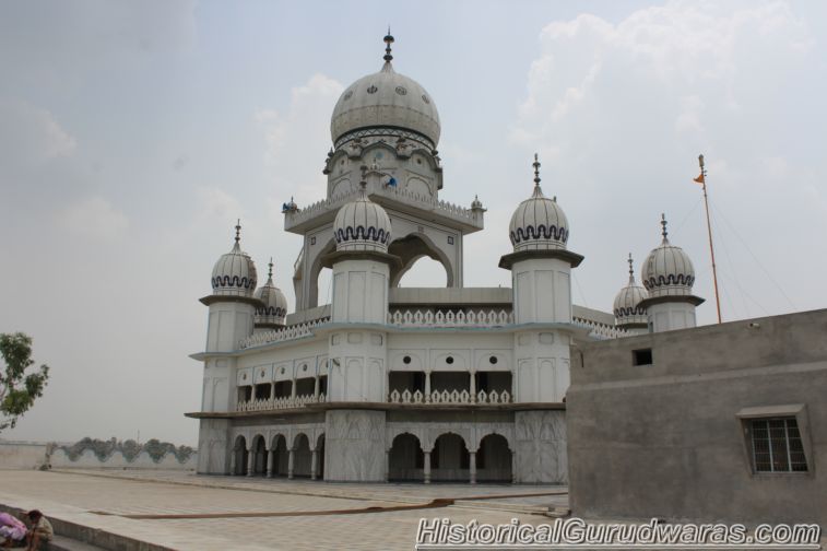 ਗੁਰਦੁਆਰਾ ਸ੍ਰੀ ਪਾਤਸ਼ਾਹੀ ਪਹਿਲੀ, ਛੇਵੀਂ ਅਤੇ ਨੌਵੀਂ, ਕਮਾਲਪੁਰ — ਦ੍ਰਿਸ਼ 4