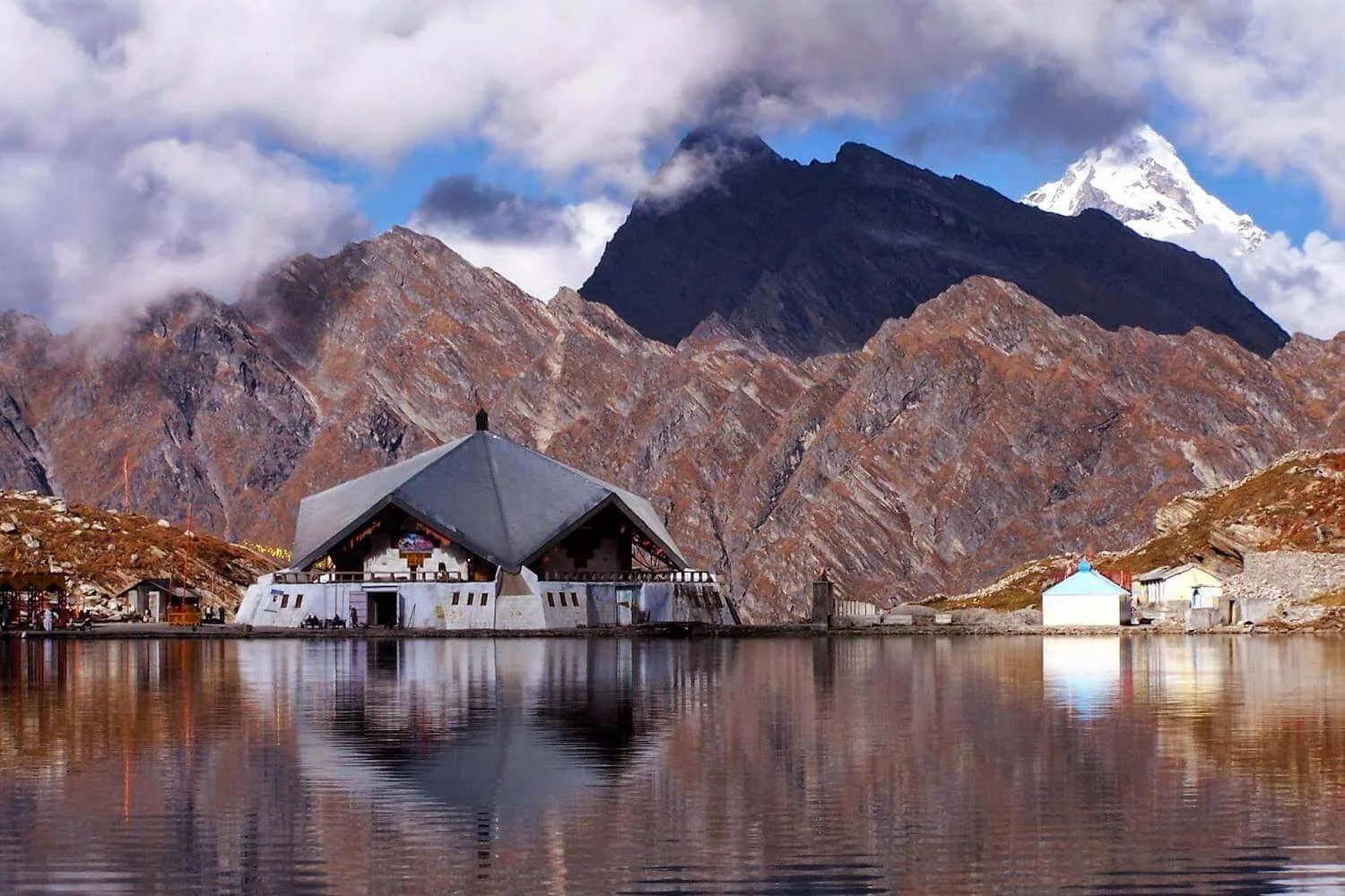 Gurudwara Sri Hemkunt Sahib Ji, Chamoli Dist - Uttrakhand — view 3